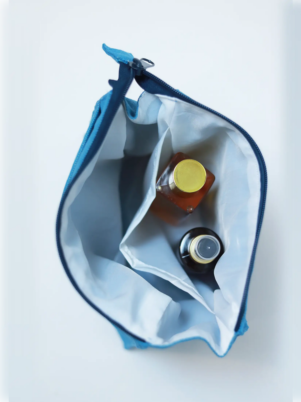 toiletry bag in blue cotton