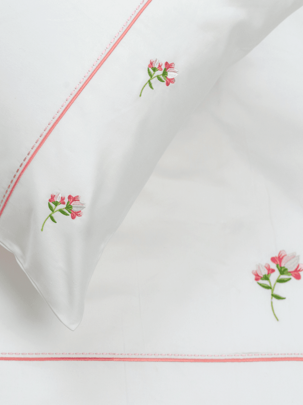 Rosé Floral Embroidered 500TC Bedlinen