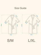 Bath robe size guide: S/M is 104 cm long, 64 cm wide and 72 cm shoulder-to-cuff, with additional 76 cm and 18 cm measurements; L/XL is 112 cm long, 69 cm wide and 77 cm shoulder-to-cuff, with additional 83 cm and 19 cm measurements
