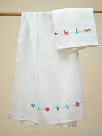 Bells and Baubles Festive Kerala Bath Towels with Gift Bag – Set of 2 – Thorth – alternate view