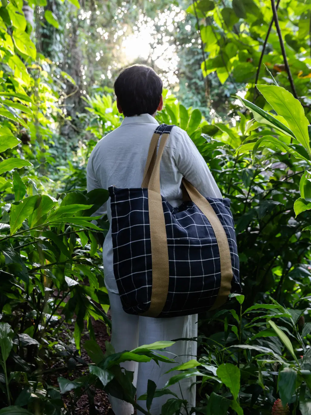 Black Pepper Checks Weekender Bag – alternate view