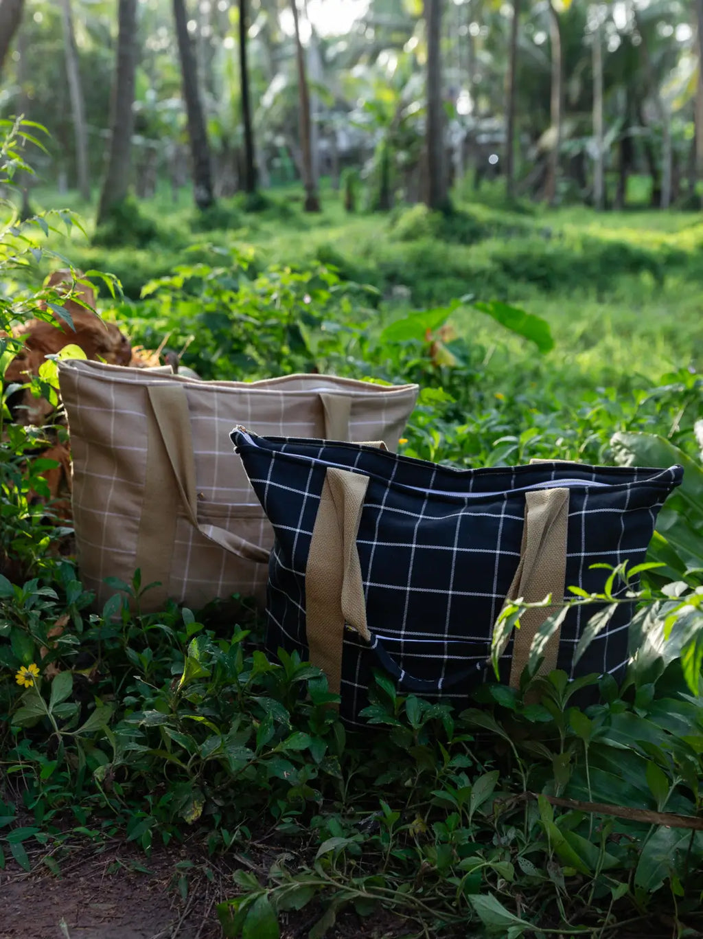 Black Pepper Checks Weekender Bag – alternate view