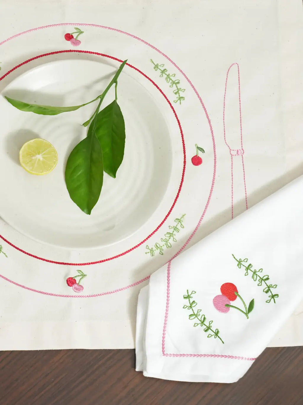 Crimson Cherry Table Mat Set – alternate view