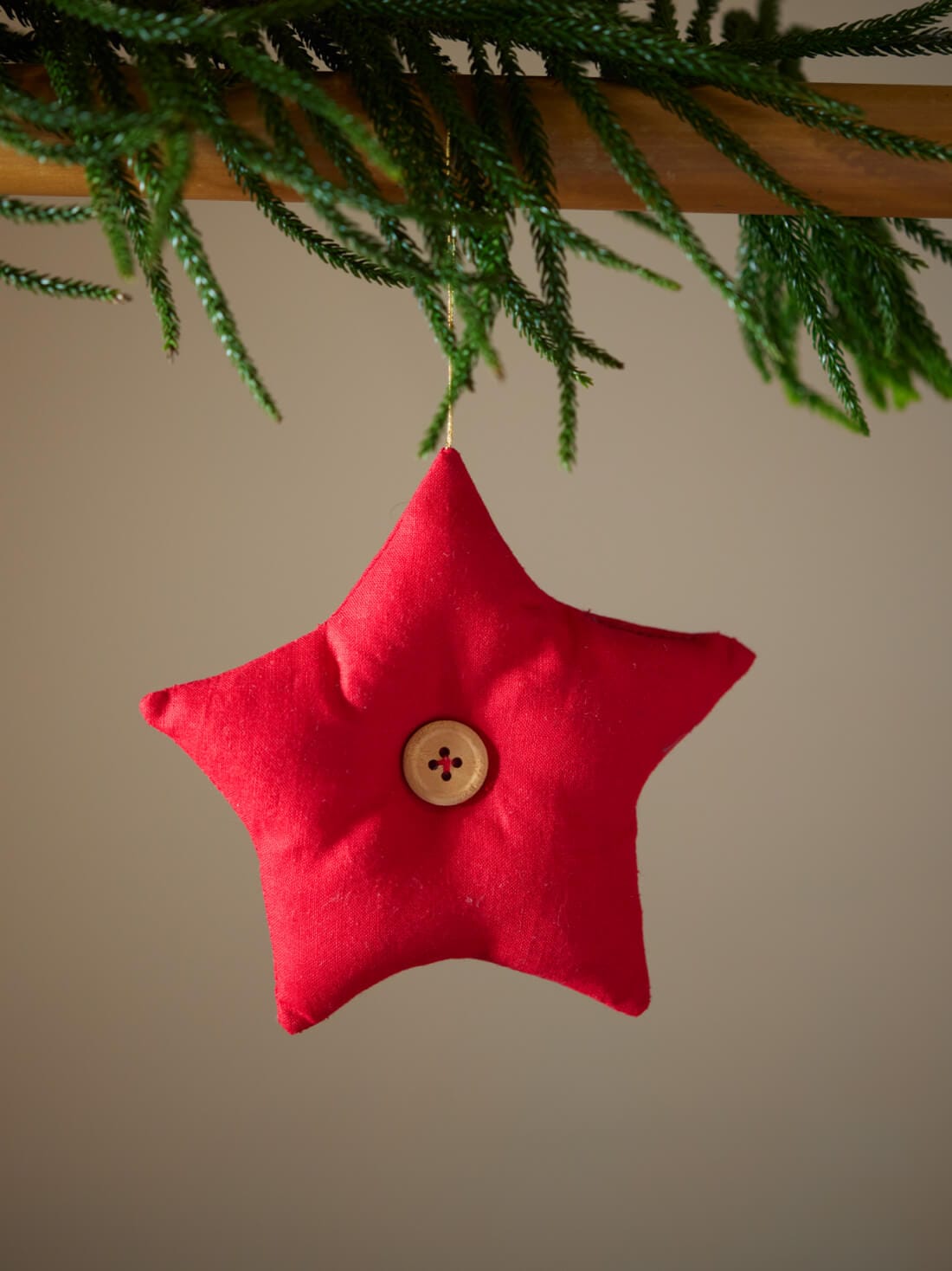 Eco-Friendly Christmas Decorations – alternate view