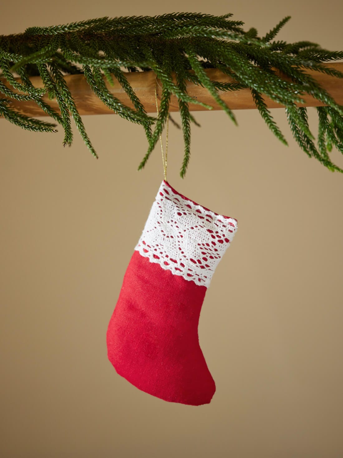 Eco-Friendly Christmas Decorations – alternate view