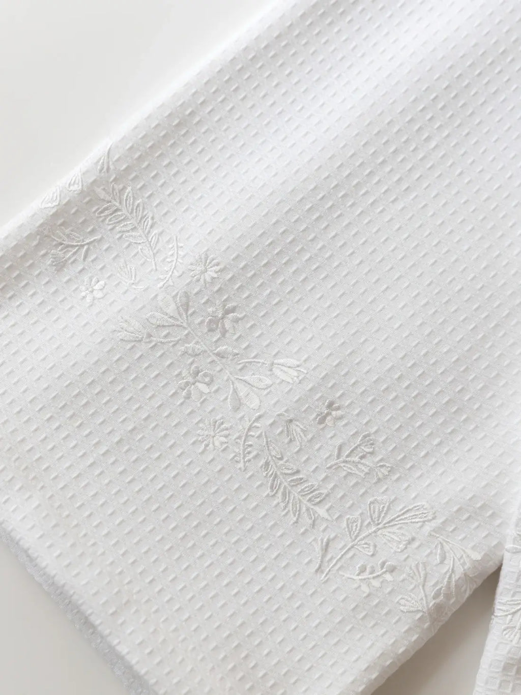 Jasmine White Cotton Waffle Towel Set of 2 – Bath & Hand Towel – alternate view