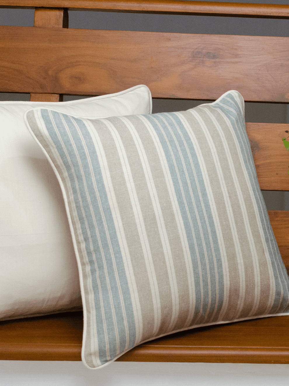 Oyster Haze Cushion Cover – alternate view