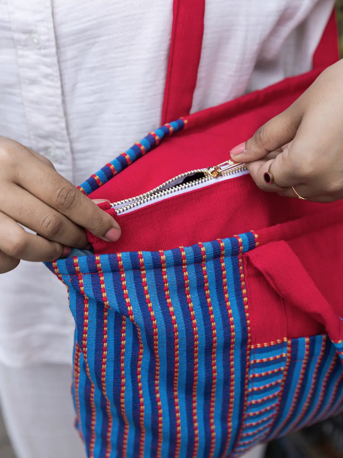 Marina Rouge Tote Bag – alternate view