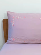Mauve Bedsheet set with floral and vines embroidery