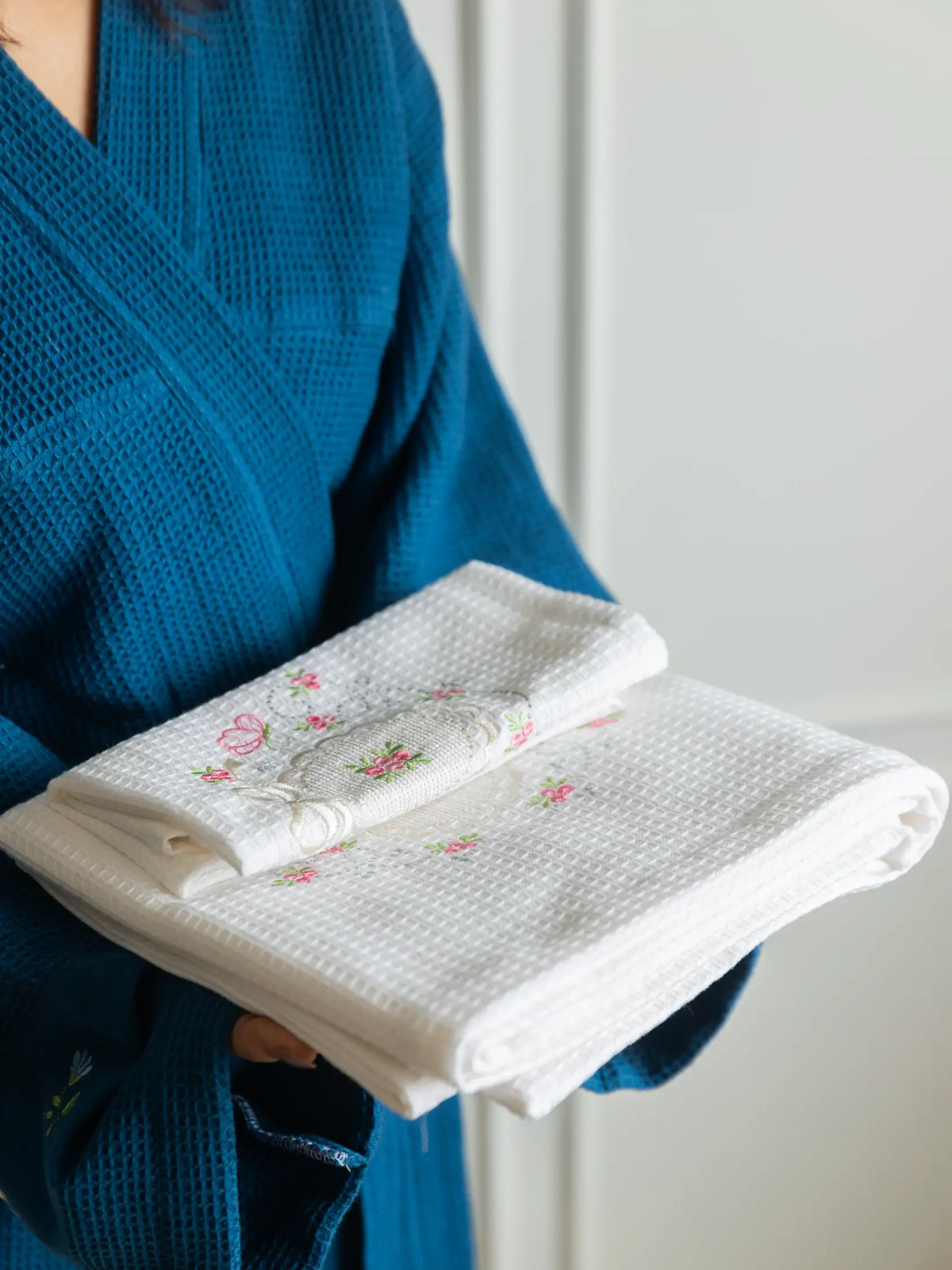 Primrose White Cotton Waffle Towel Set of 2 – Bath & Hand Towel – alternate view