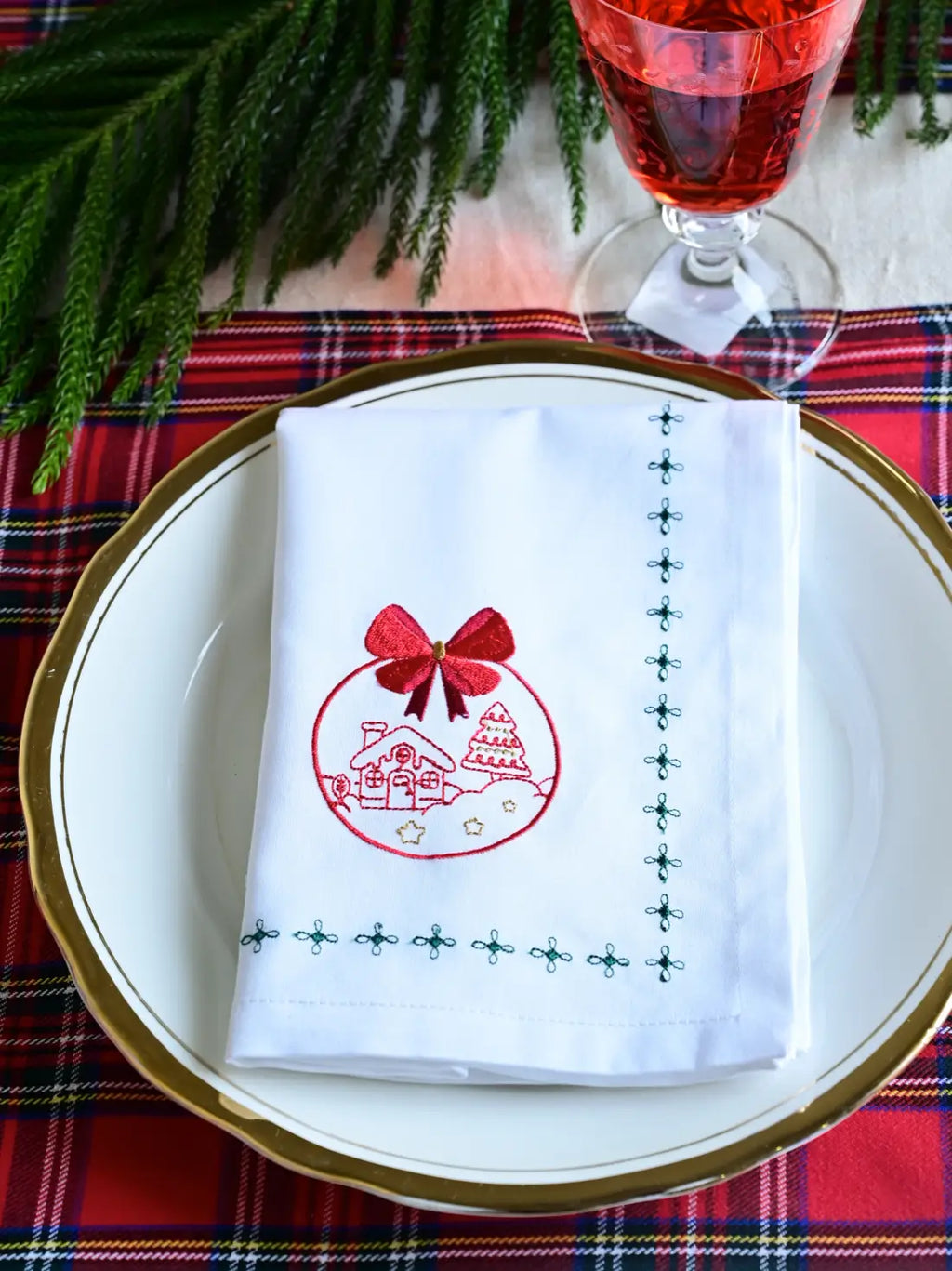 Snow Globe & Nutcracker Table Napkin Set – Set of 4 – alternate view