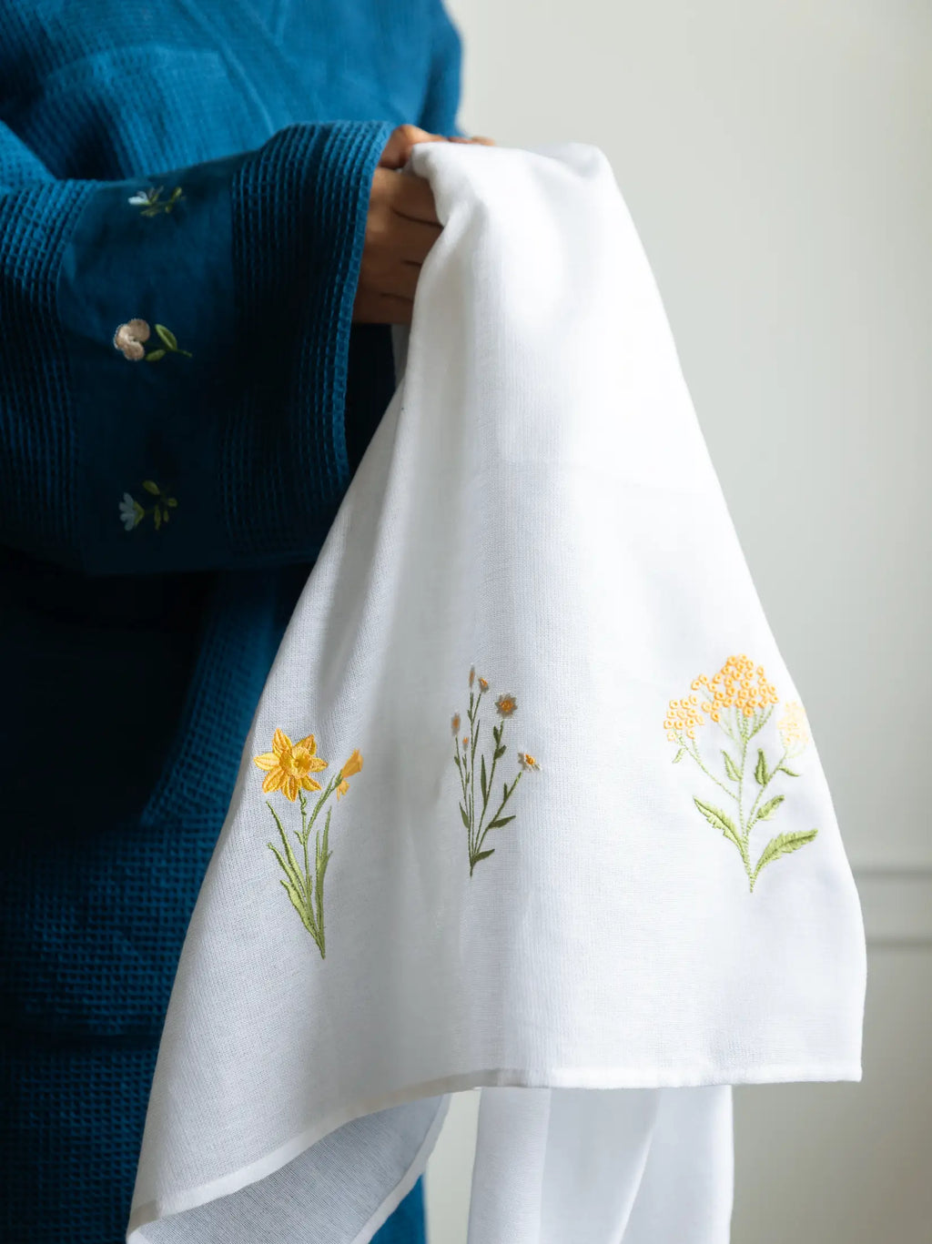 Spring Field Kerala Bath Towels Set of 3 Thorthu – alternate view