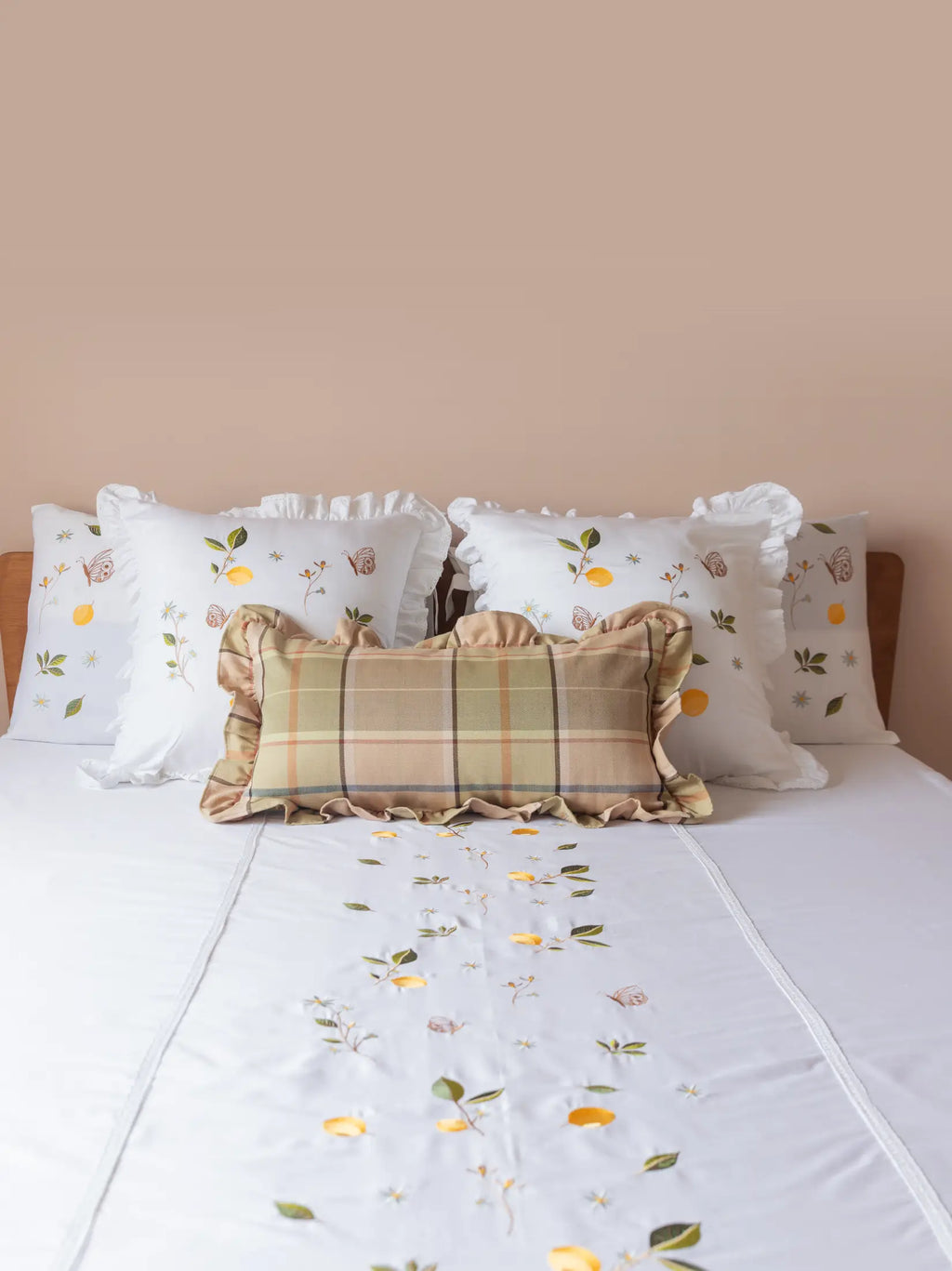 Summer Orchard Luxury Bedlinen Set in 500TC – alternate view