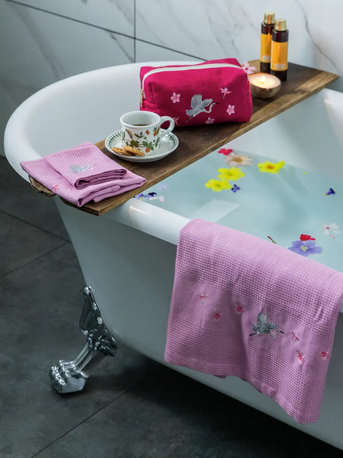 Twilight Crane Mauve Bamboo Towel Set of 3 – Bath, Hand and Face – alternate view